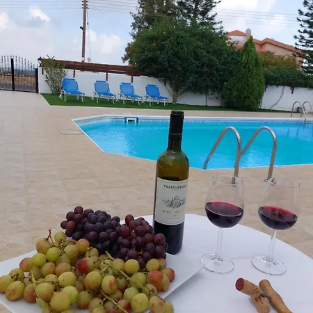 Agios Georgios With Private Pool